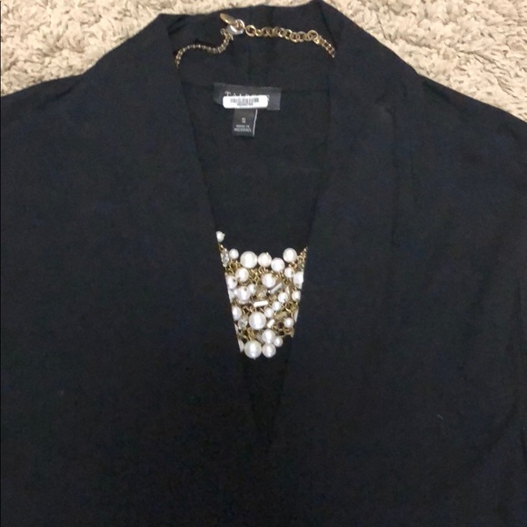 Fitted, but not tight, top - Picture 2 of 2